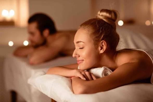 Couples Massage 60min - $140